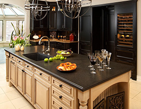 Black Pearl Granite Traditional Kitchen Island